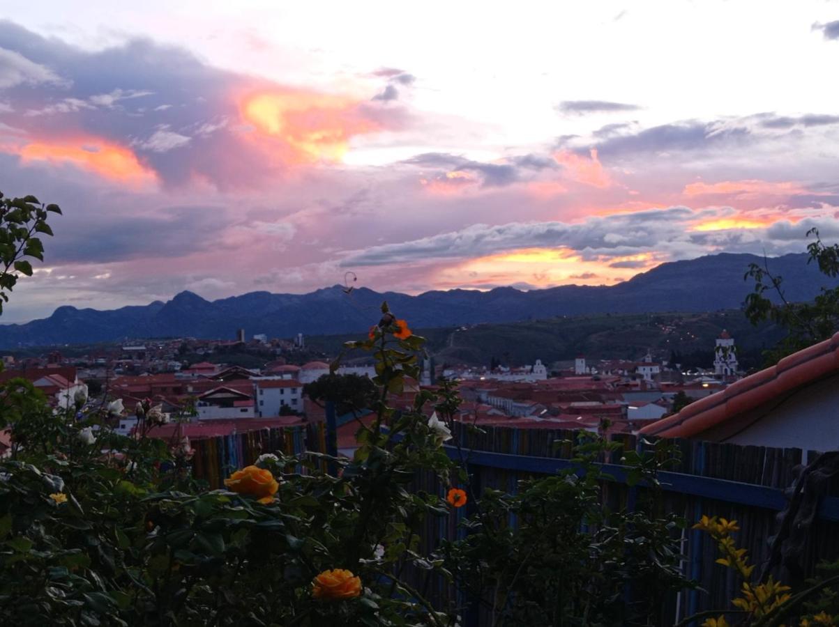 La Selenita Bed & Breakfast Sucre Luaran gambar
